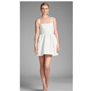 LWD QUINN DRESS - IVORY by Sachin & Babi size 10